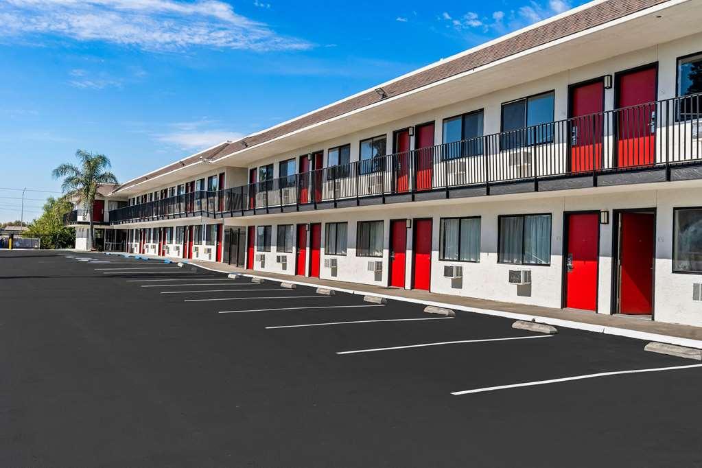 Econo Lodge Stockton Near I-5 Fairgrounds Exterior foto
